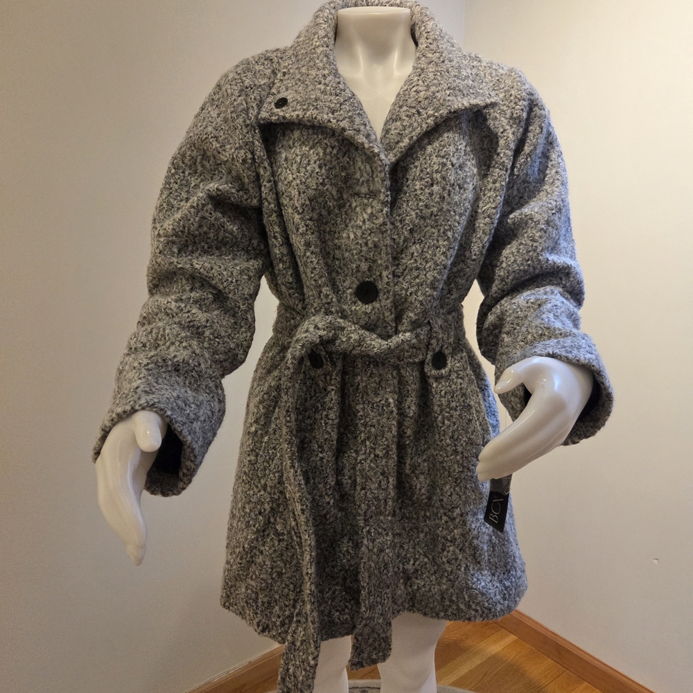 BCX Gray and White Textured Short Coat